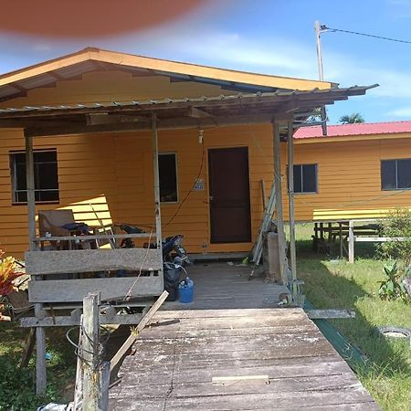 Mulu Homestay 外观 照片
