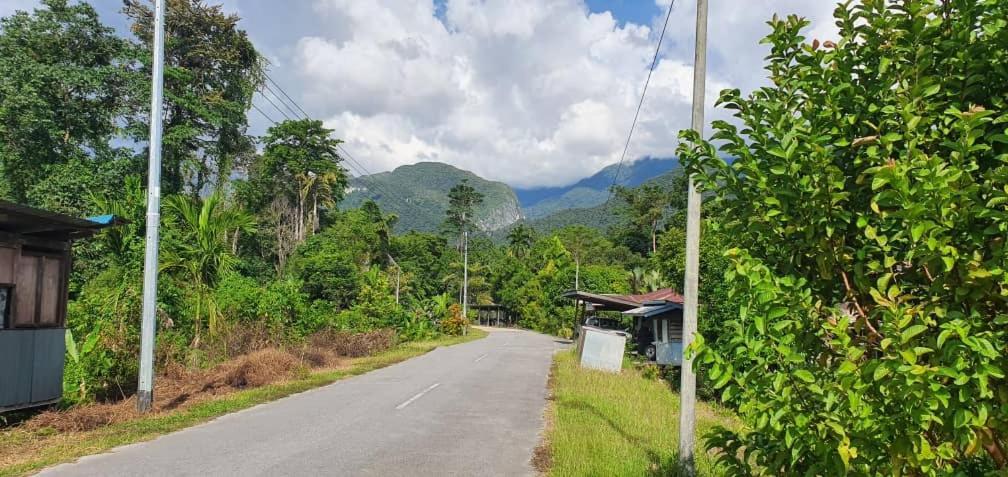 Mulu Homestay 外观 照片