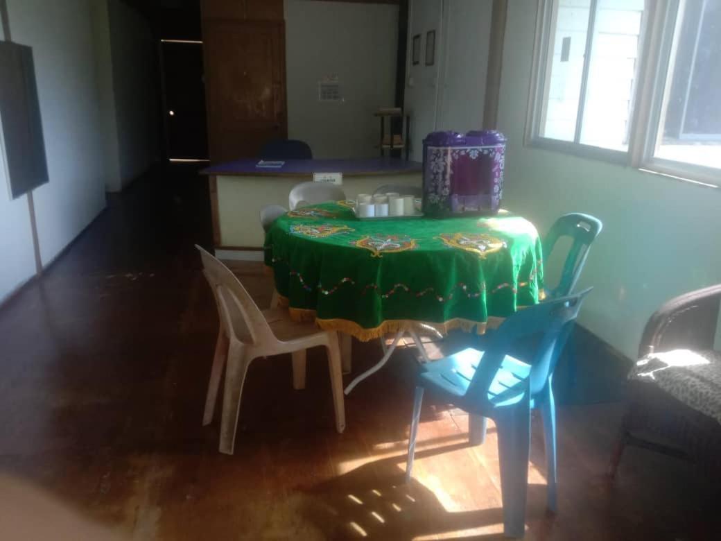 Mulu Homestay 外观 照片